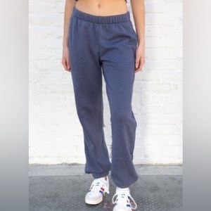 BRANDY MELVILLE SWEATPANTS